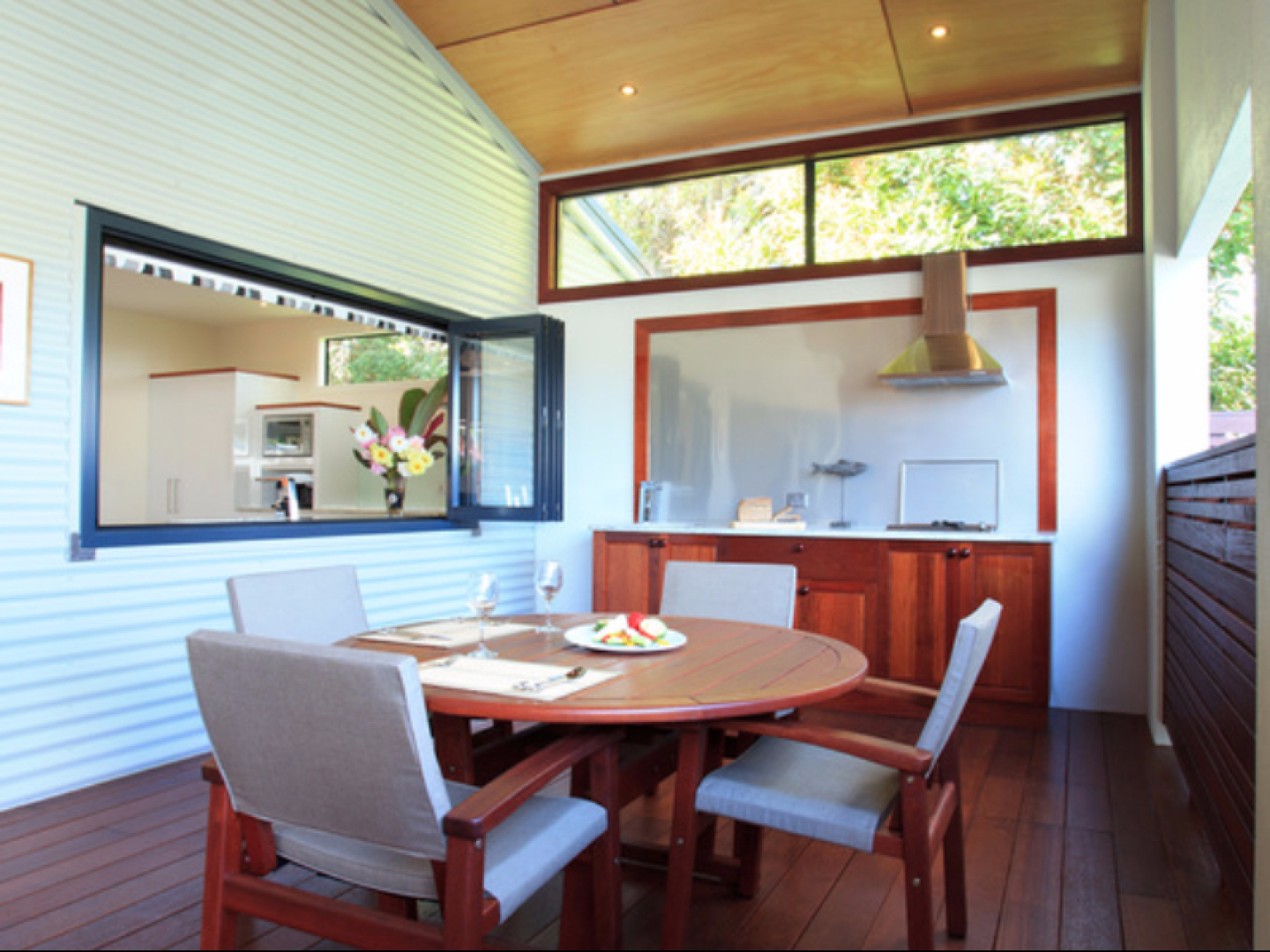 The Tin Sheds Apartments