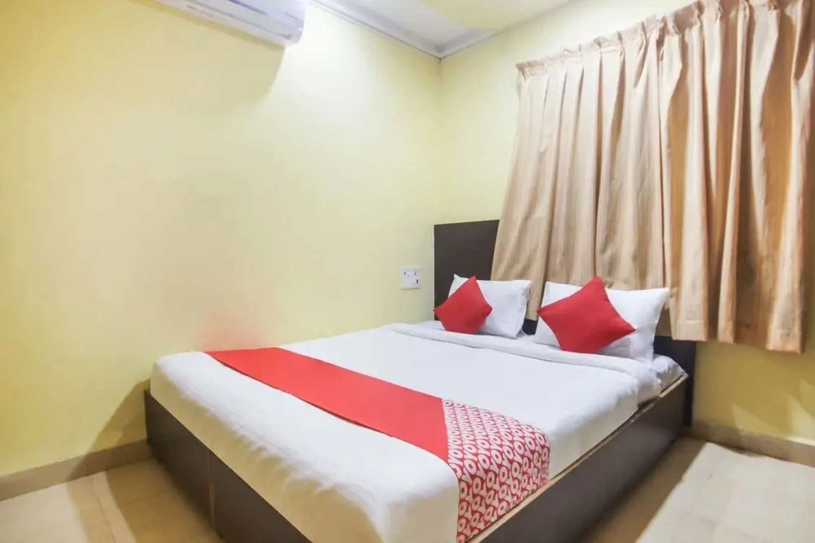 Rashi Farms by OYO Rooms