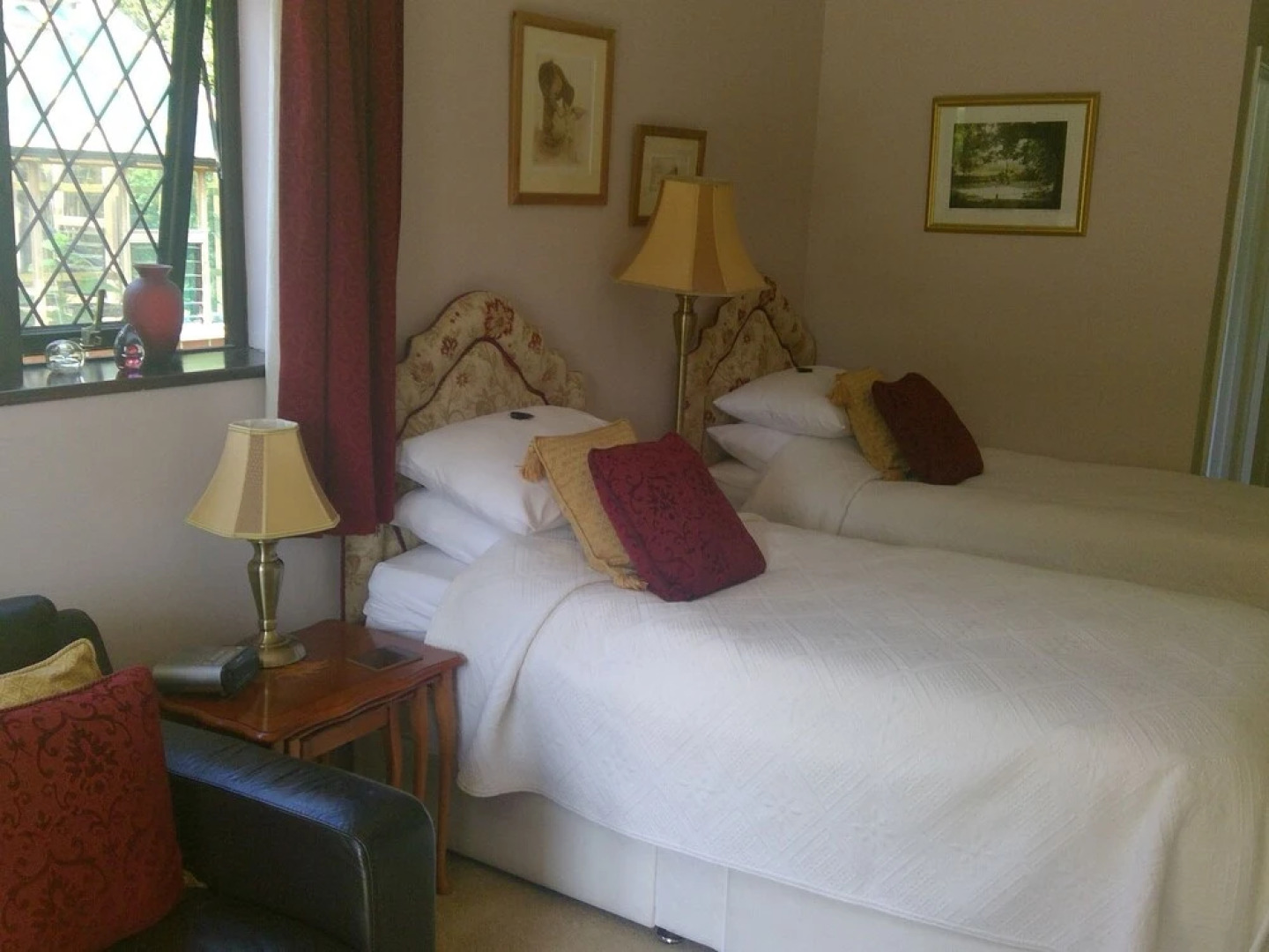 Drinkstone Park Bed And Breakfast