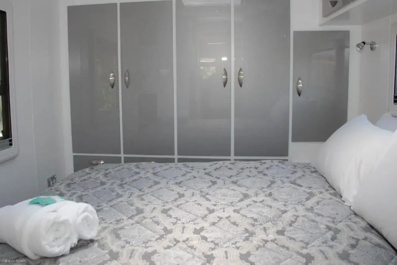 Longford Riverside Caravan Park