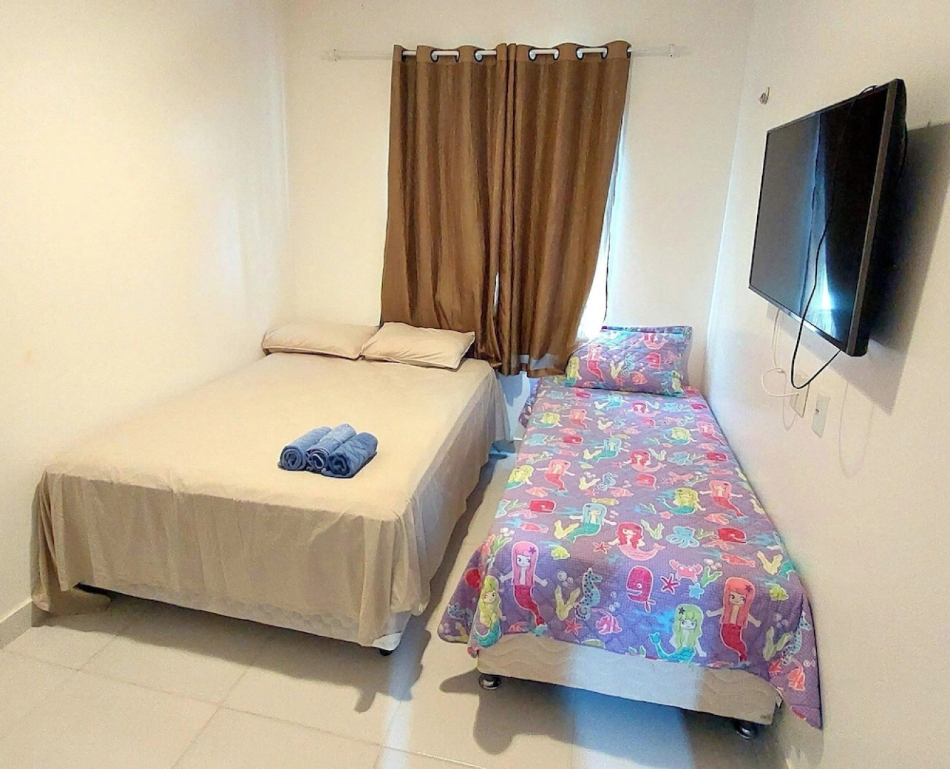 Casa em condomínio com Sauna e Piscina