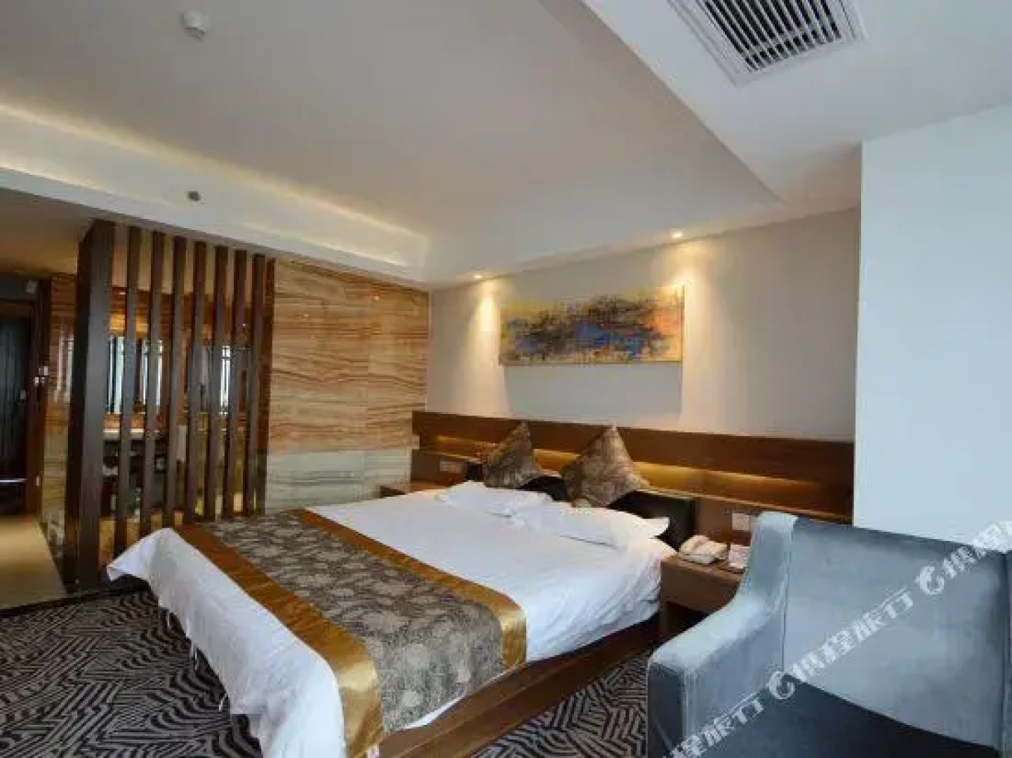 Super 8 by Wyndham Huaian Xuyi Wu Zhou Guo Ji