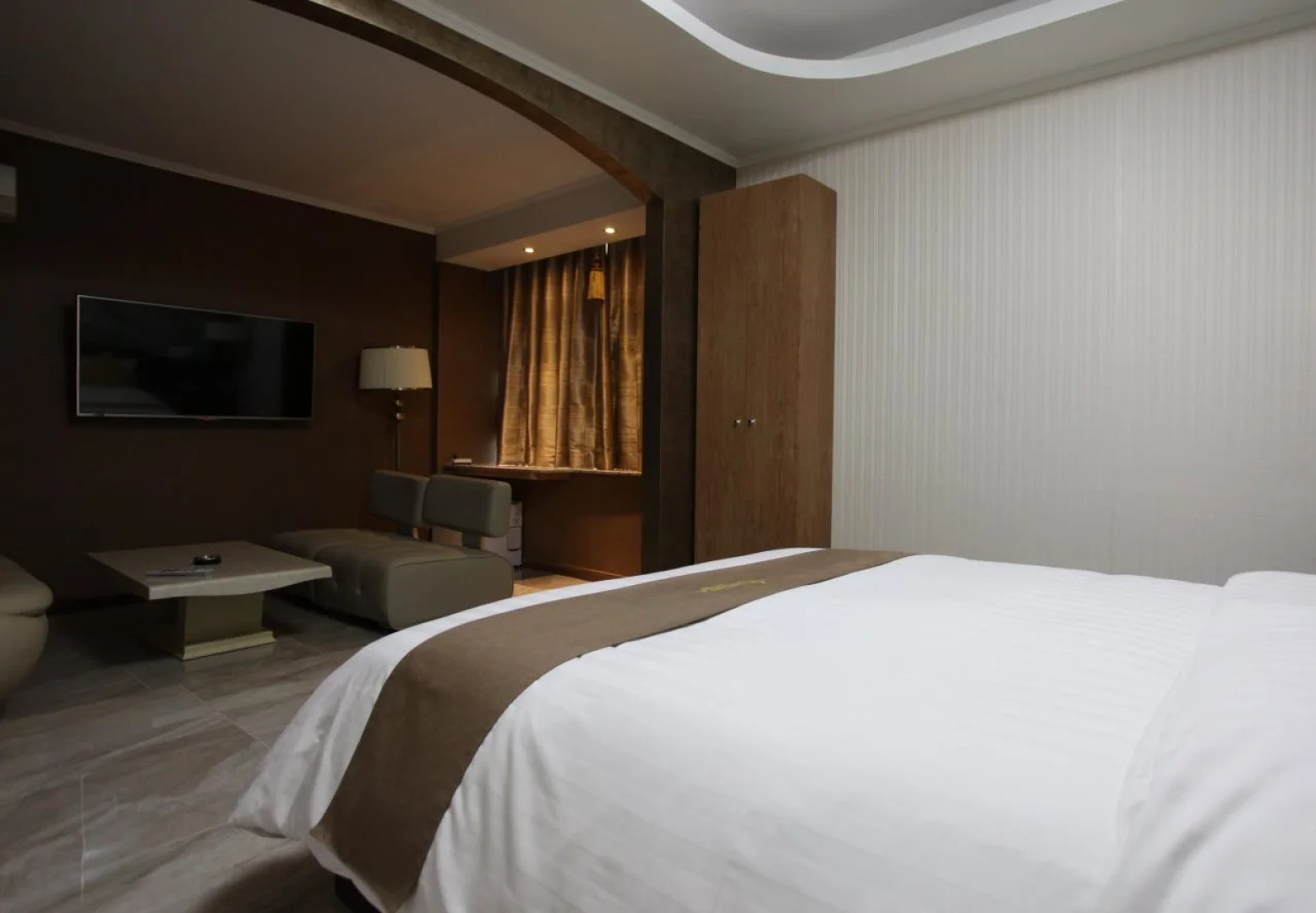 Ansan Seowon Hotel