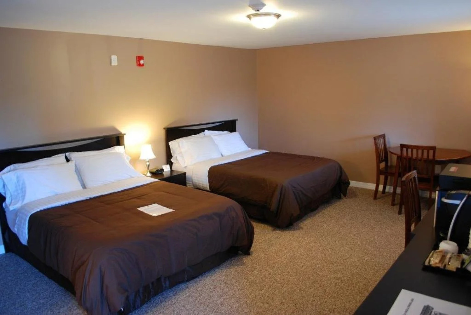 Abbot Trailside Lodging