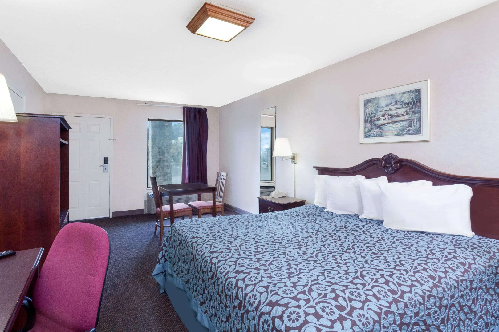 Days Inn by Wyndham Morristown