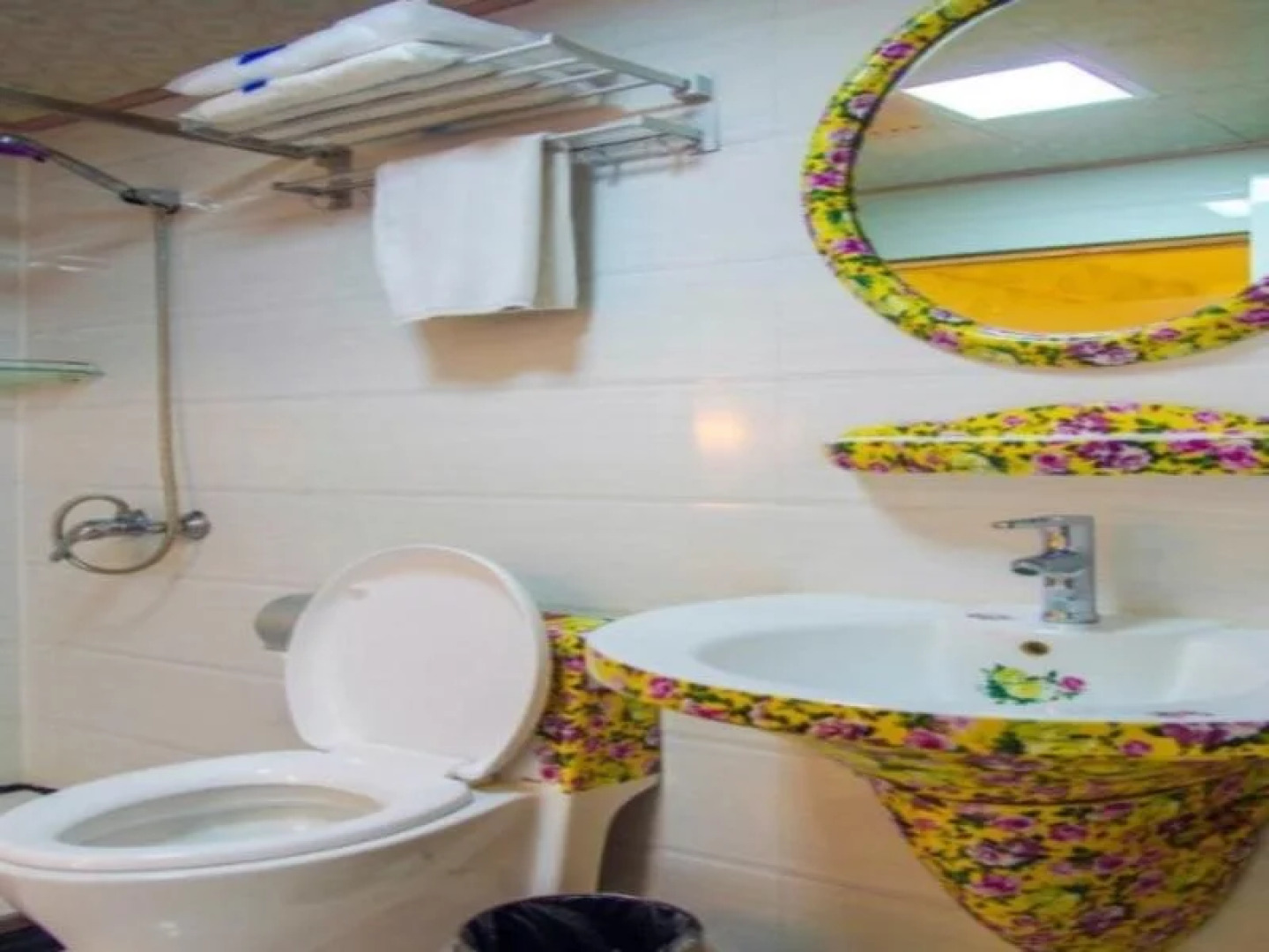 7 Days Inn Yinbin Ren Min Park Branch