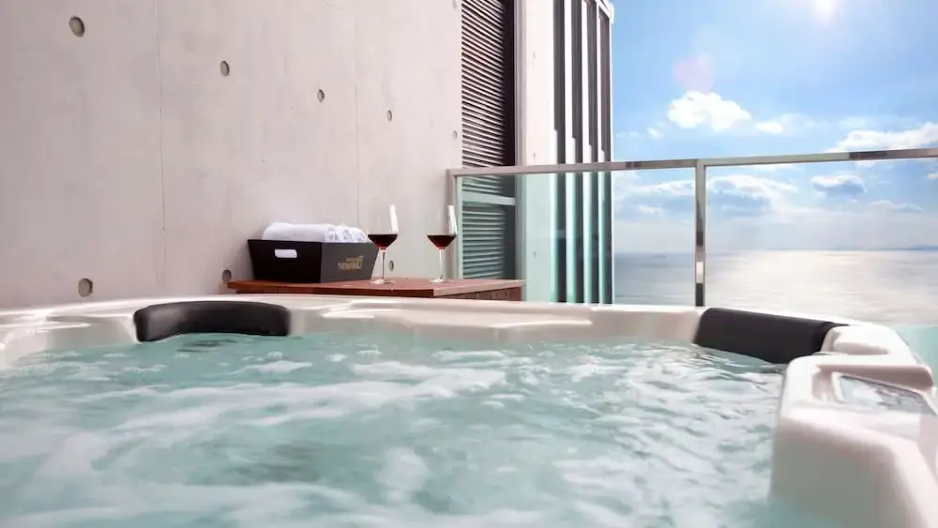 THEMARINE poolvilla&spa