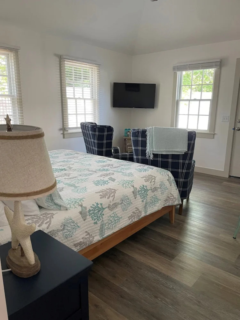 The Tern Inn Bed & Breakfast and Cottages