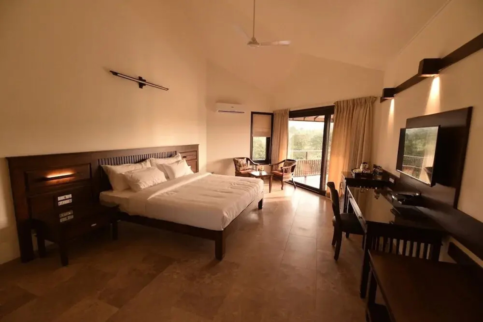 Kyriad Prestige Riverside Amba Ghat