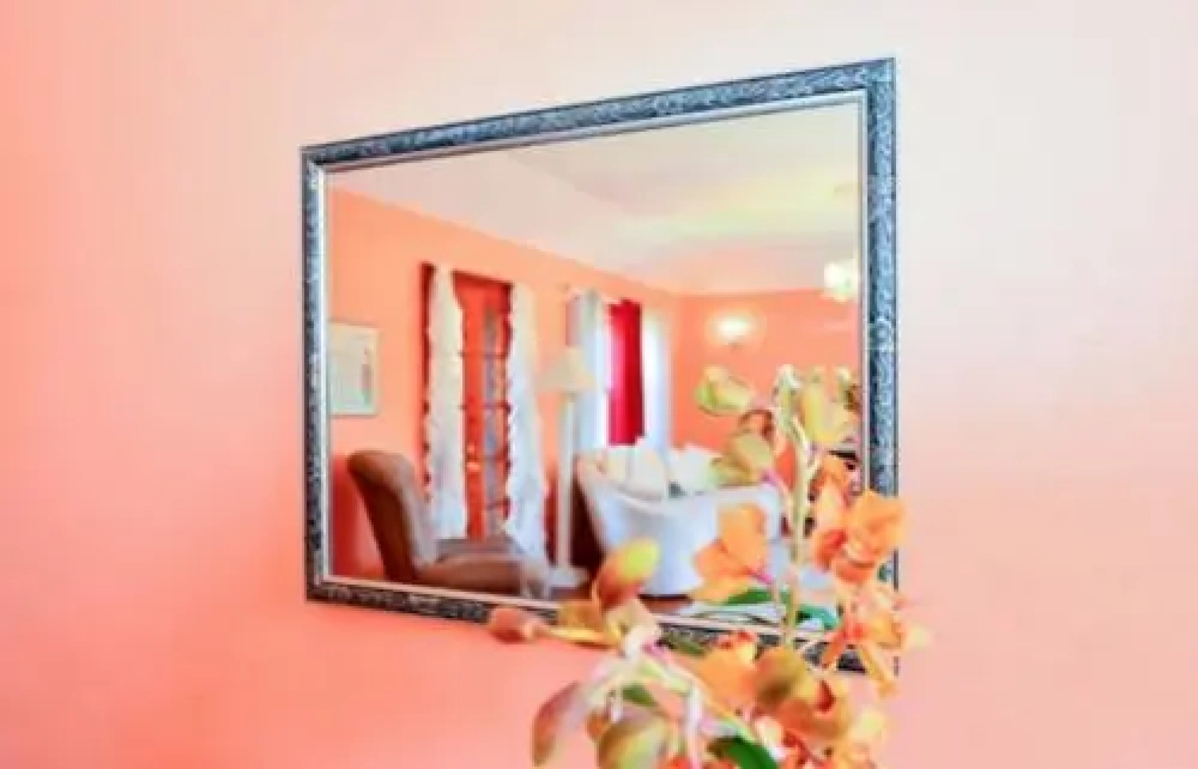 Fairhills - Walk to Elbow Beach everyday..