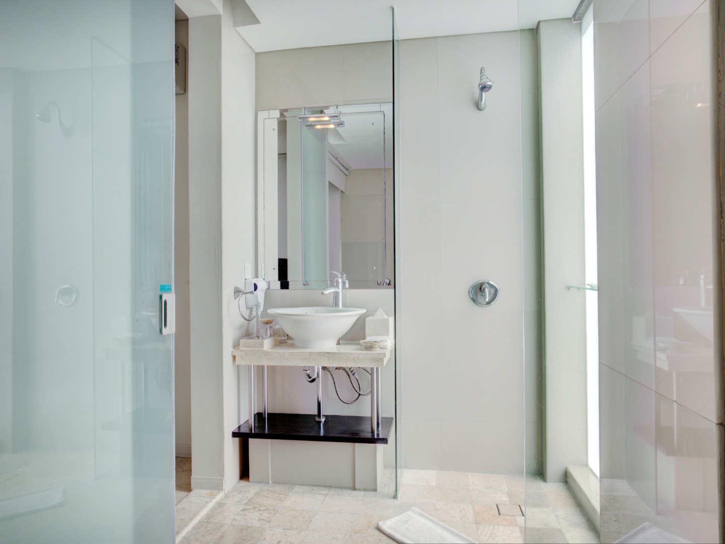 FuramaXclusive Ocean Beach, Seminyak, Bali