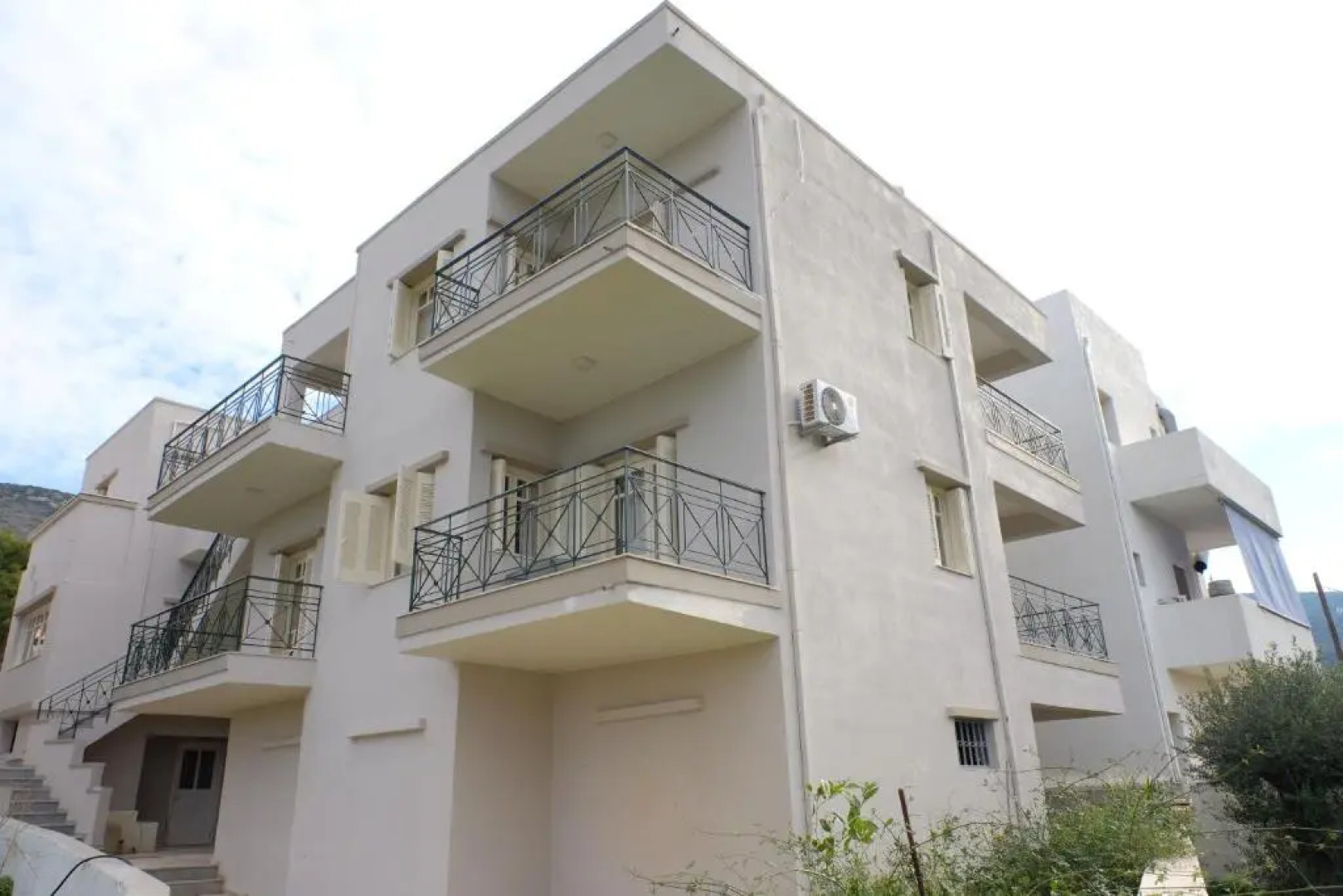 Dialinas Apartments