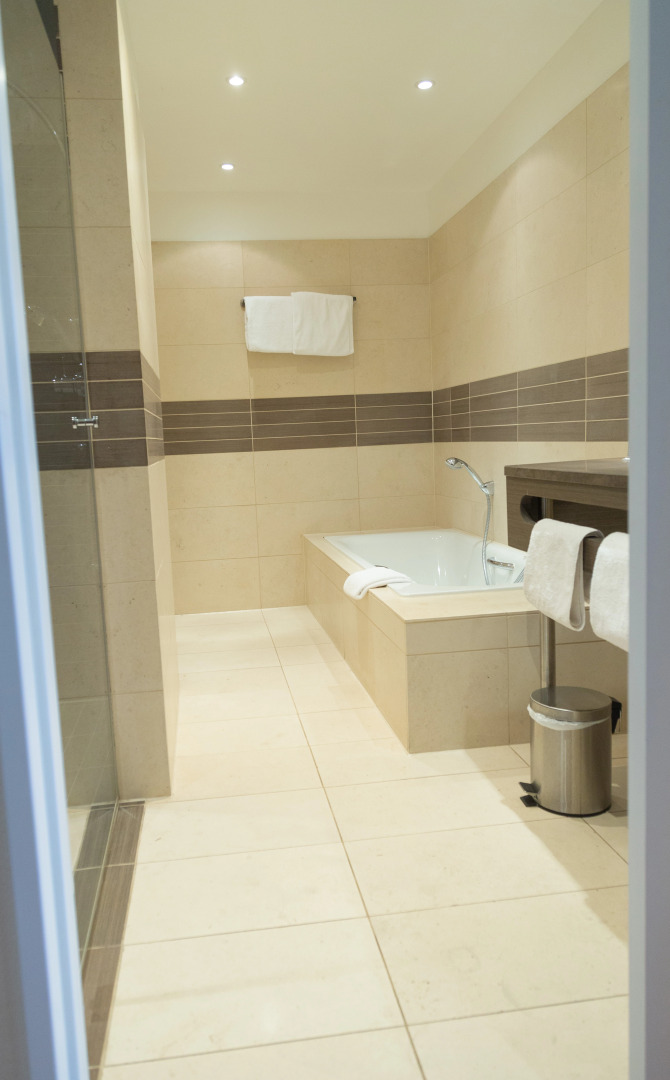 Das Ebertor Hotel & Hostel