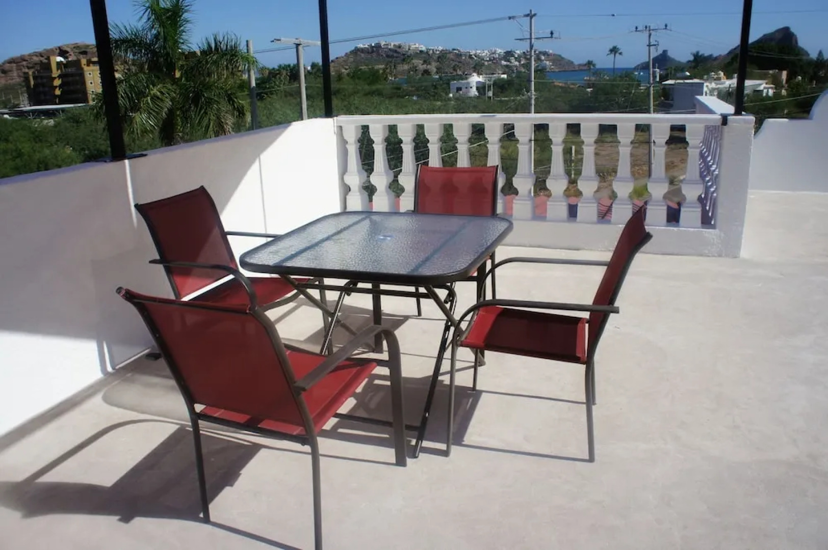 Bahia 176 3 BR by Casago