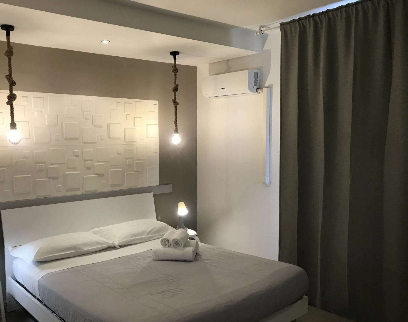 B&B Stesicoro InHabit- Guesthouse City Center