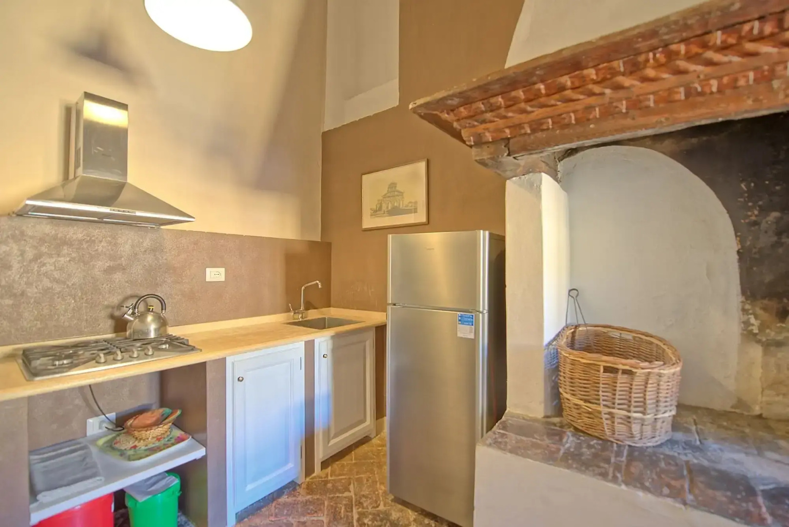 Castello di Montegufoni