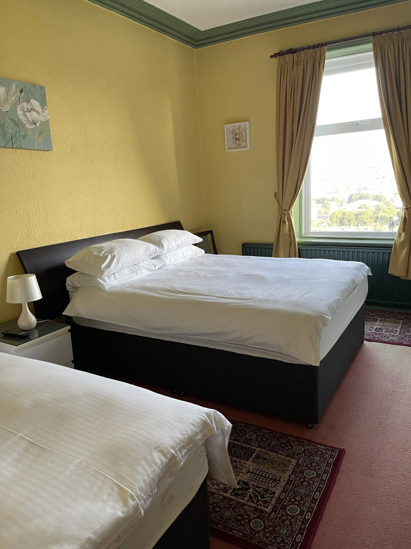 Chimneys Guest House