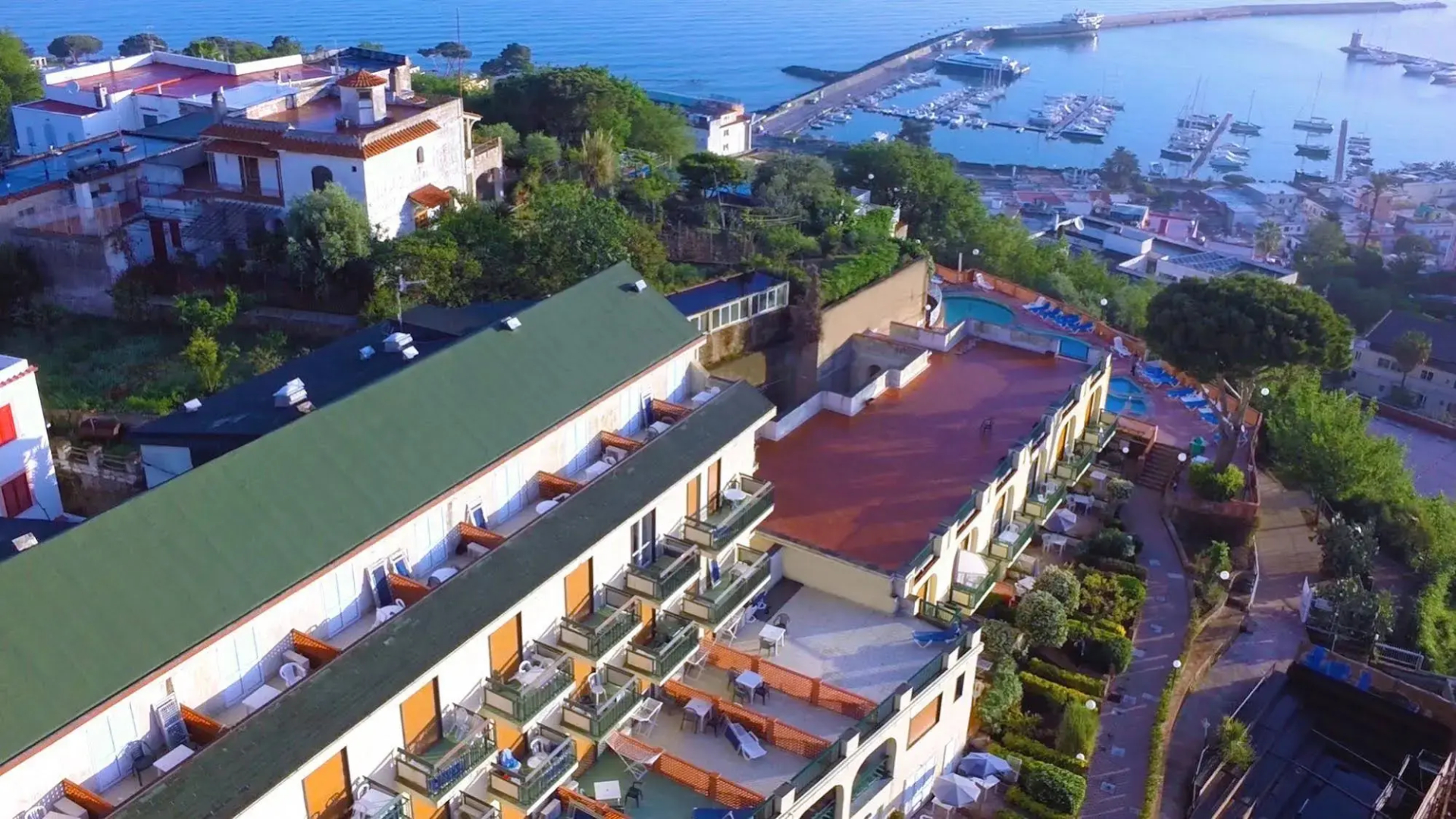Suisse Thermal Village
