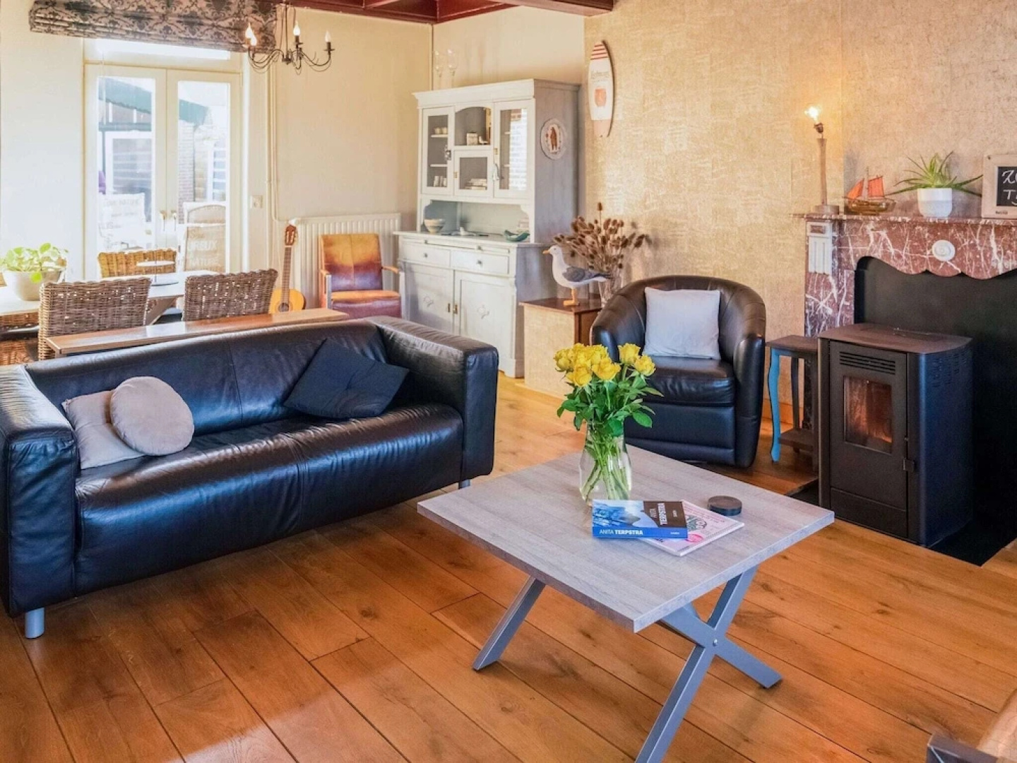 Beautiful Holiday Home in Kamperland Near the Beach