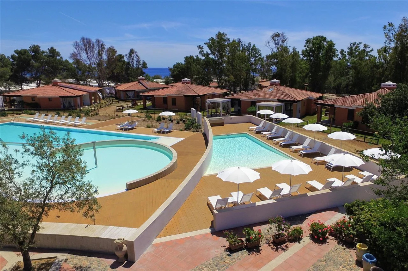 Tiliguerta Glamping & Camping Village