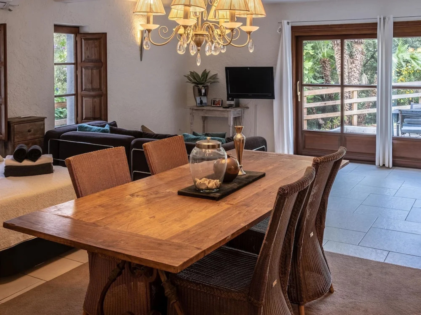 Plush Villa in Casares with Heated Pool, Sauna, Hot Tub