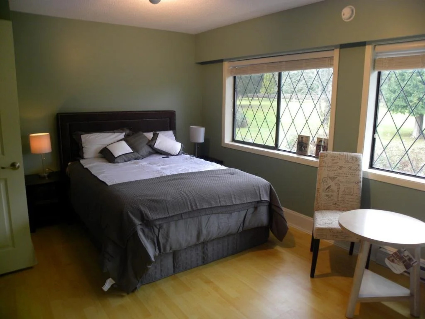 Elizabeth Manor Bed And Breakfast