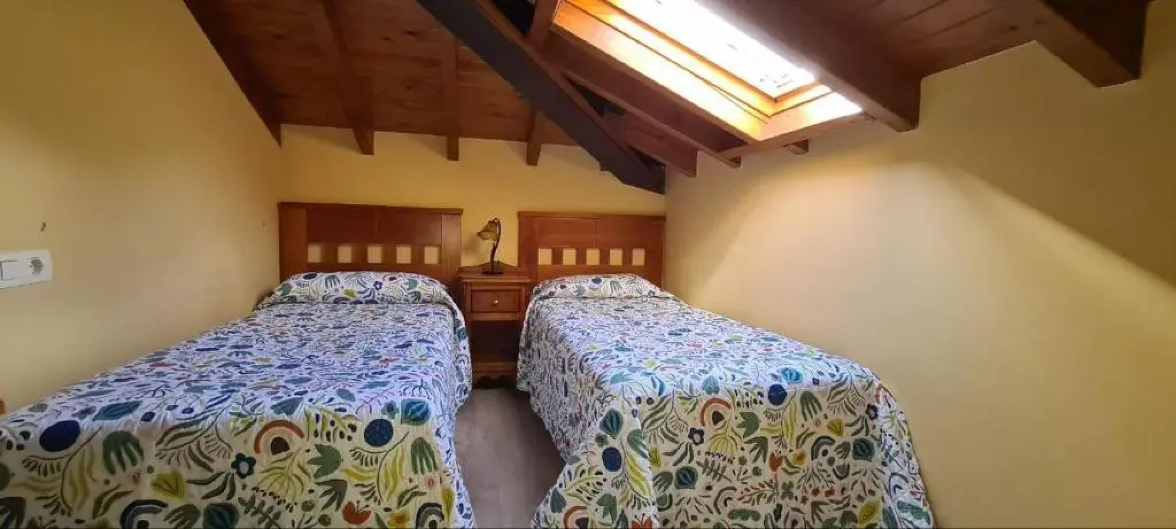 Apartamentos La Corona