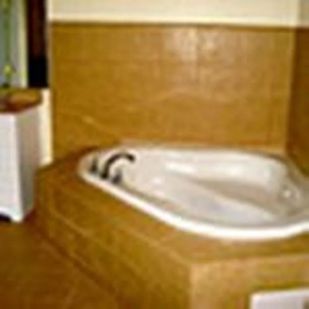 Whispering Pines by Hotel O Whitestone VA