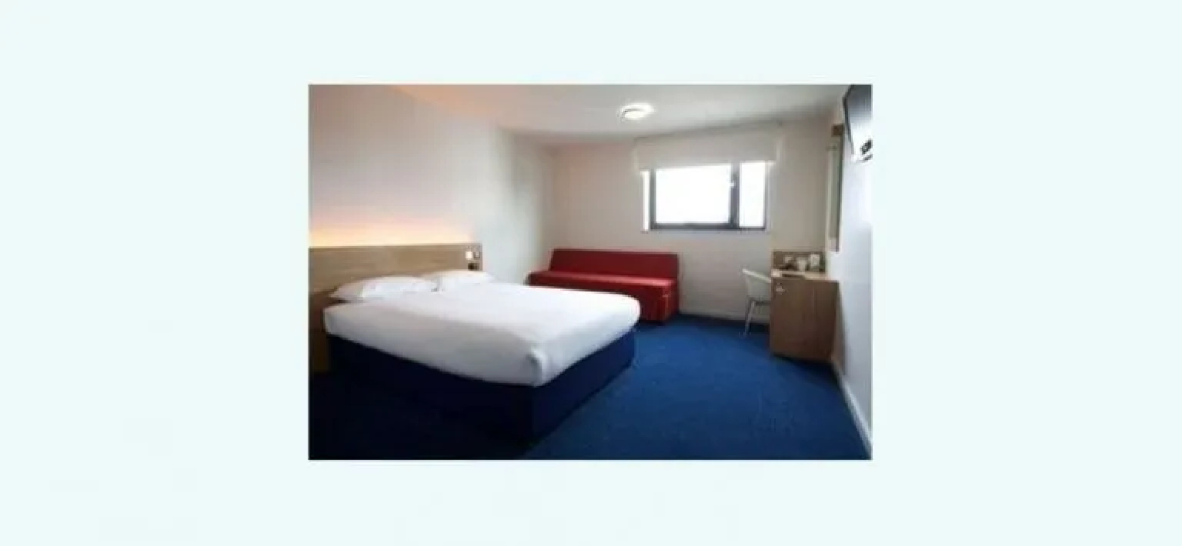 Travelodge Chester Central Delamere Street