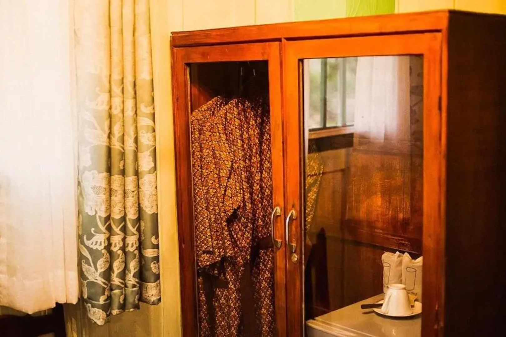 The Antique Riverside