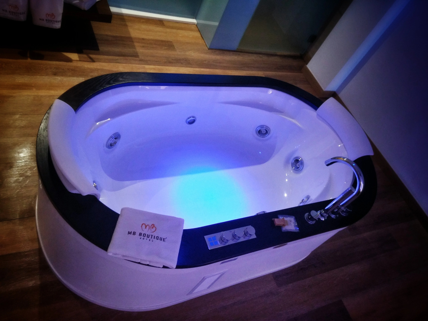 MB Boutique Hotel - Adult Recommended -