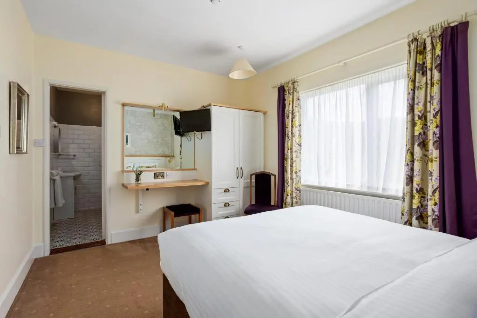 Gougane Barra Hotel