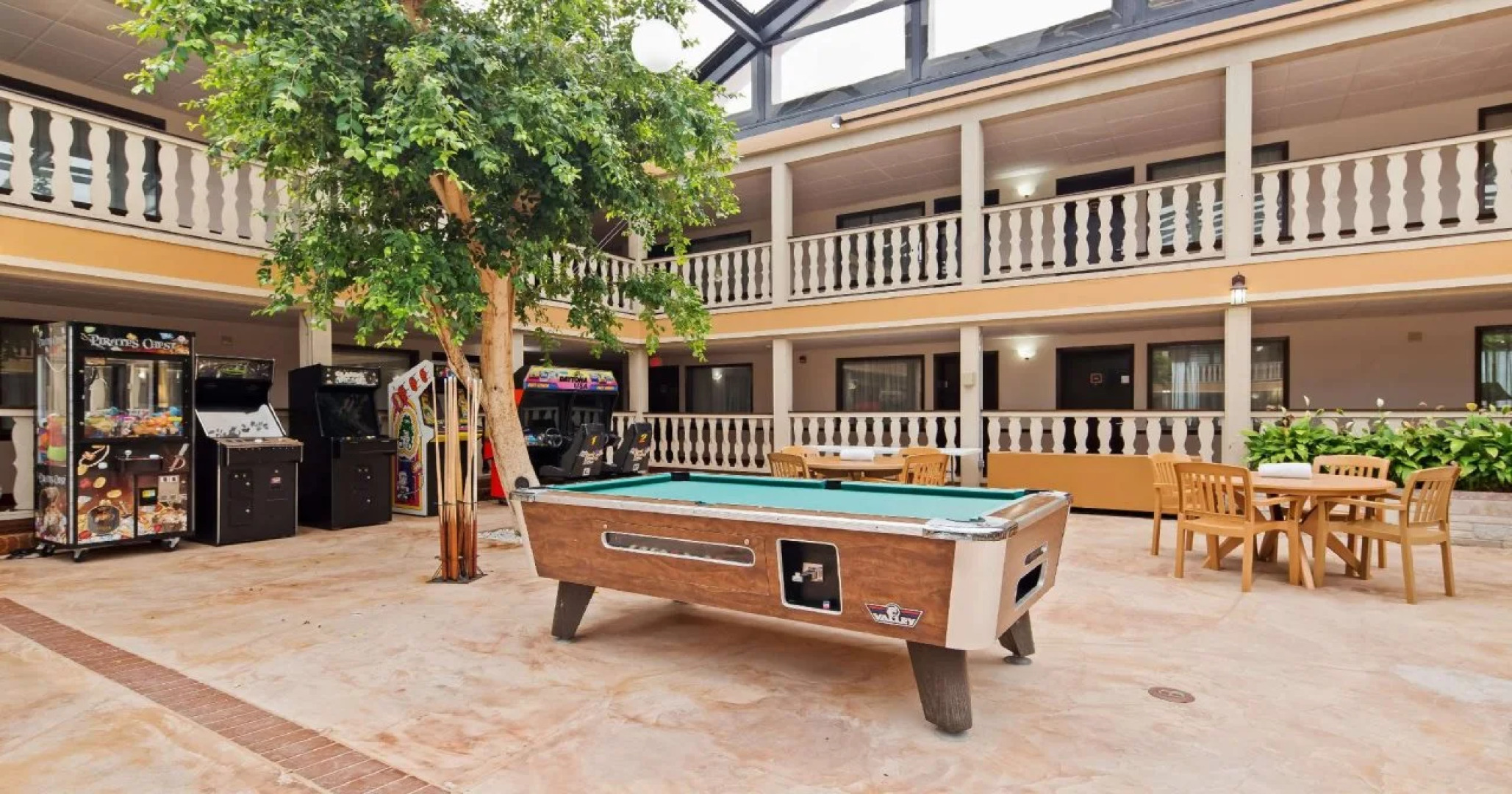 AmericInn by Wyndham Appleton Downtown