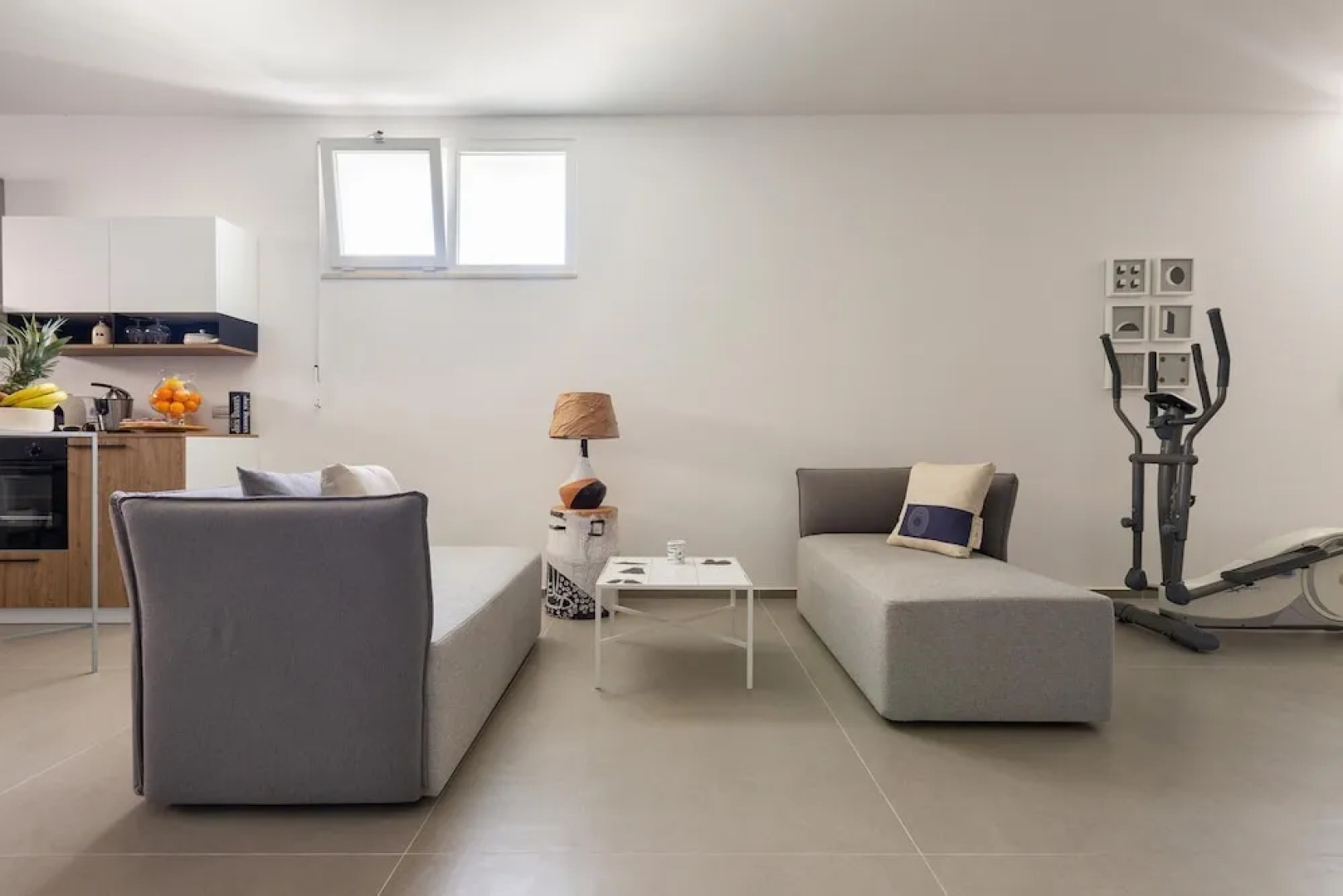 2732 Suite More by Barbarhouse