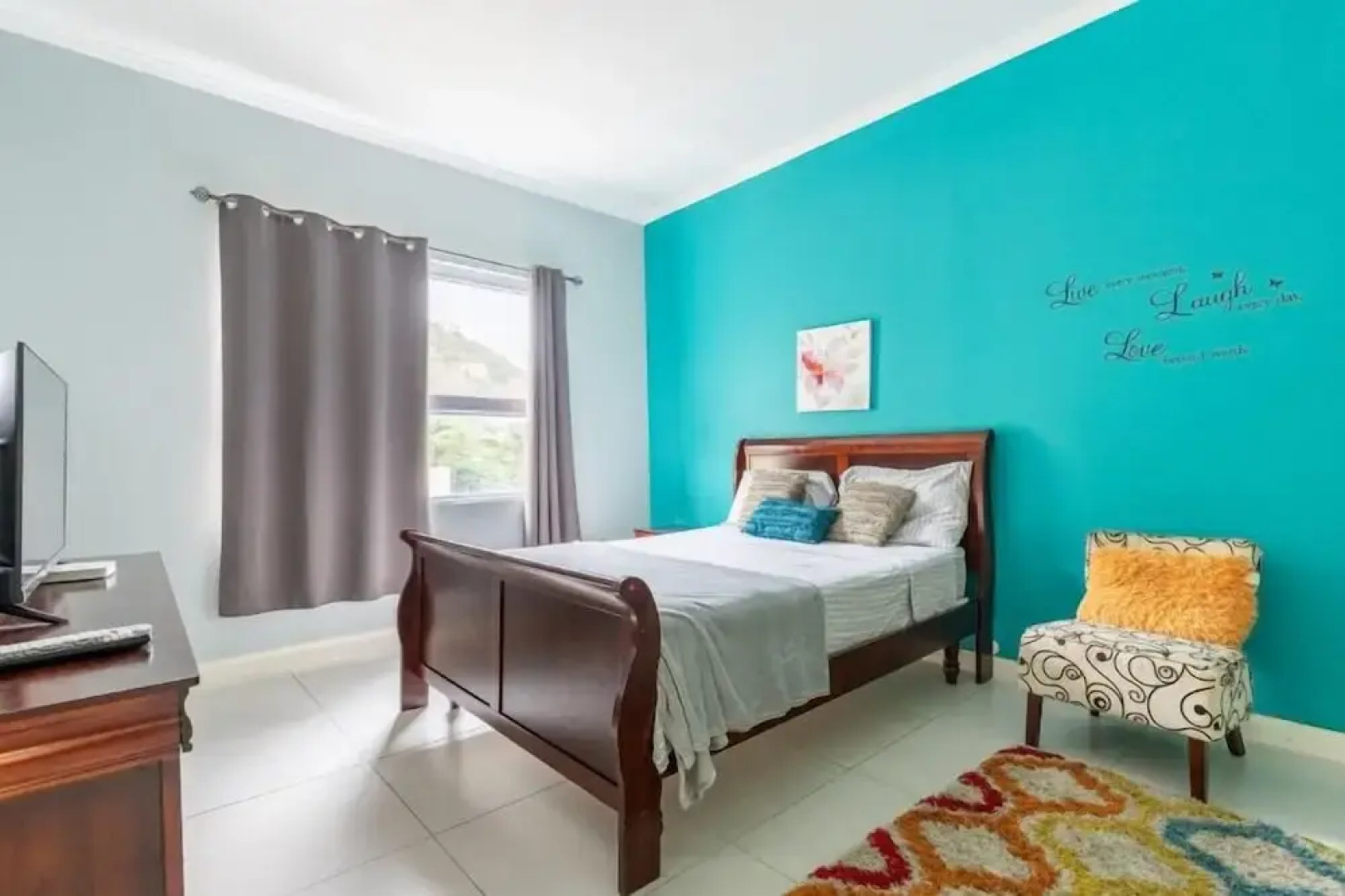 Modern Comfort Suites