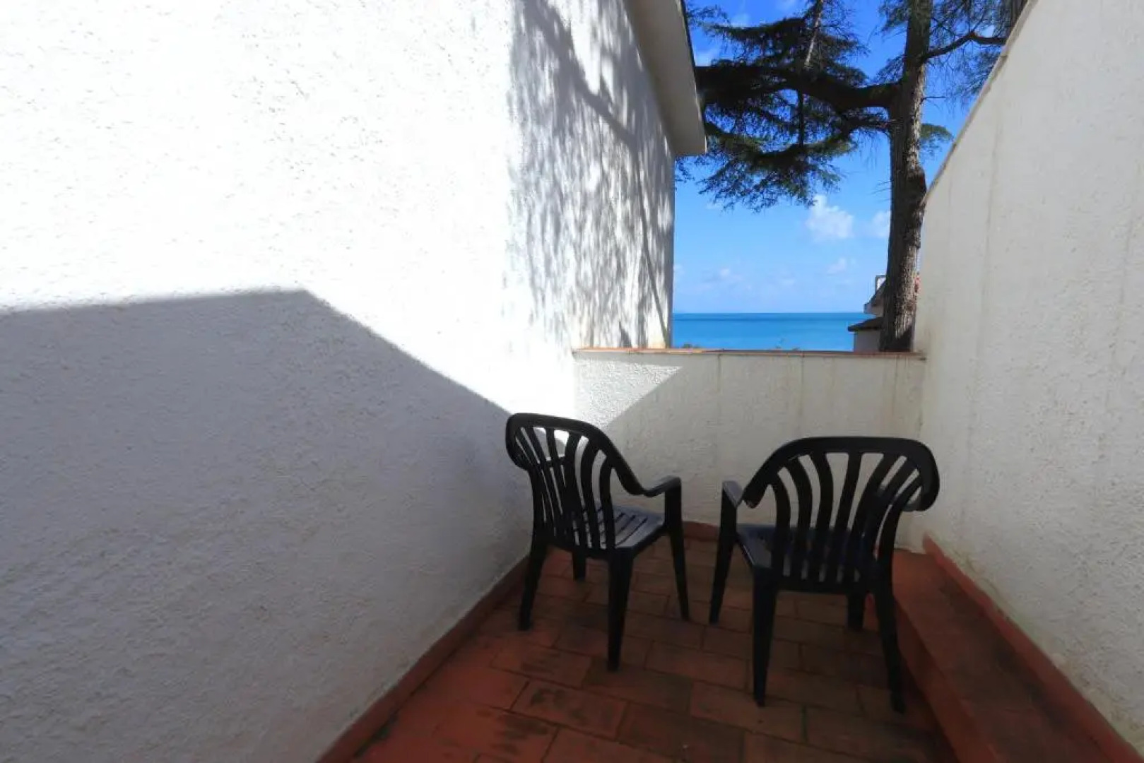 Testa di Monaco Natural Beach