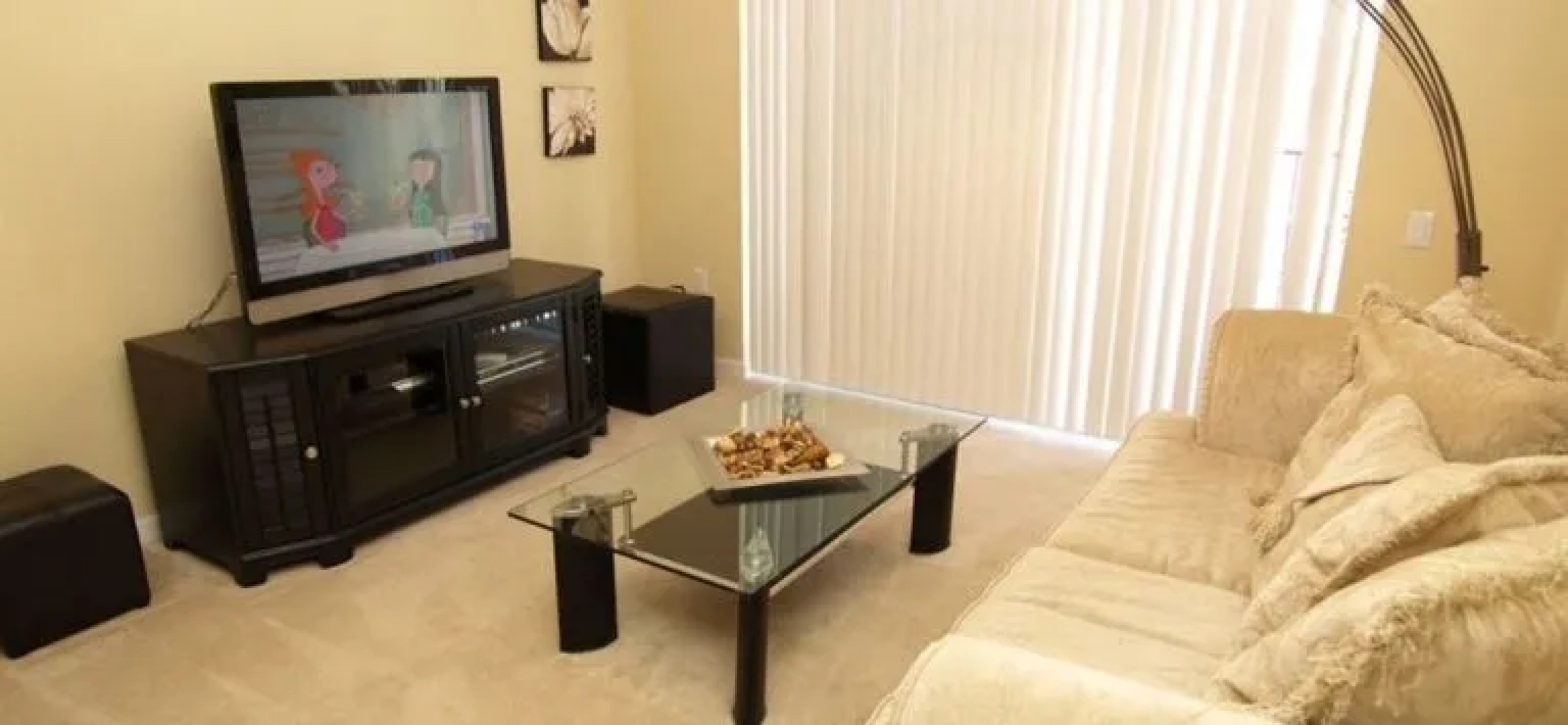 ACO - Universal Boulevard