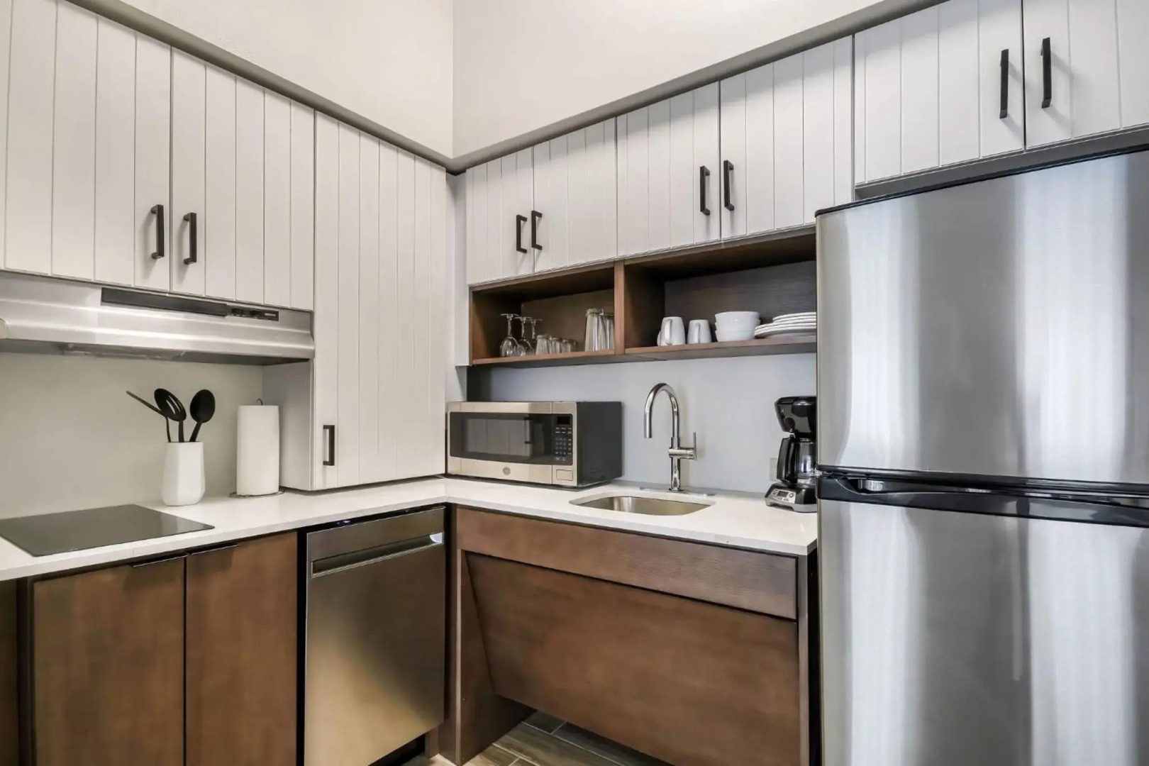 Staybridge Suites Toledo - Maumee by IHG