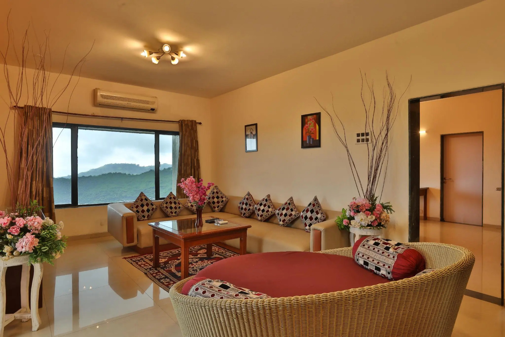 Camel Valley Resort & Spa