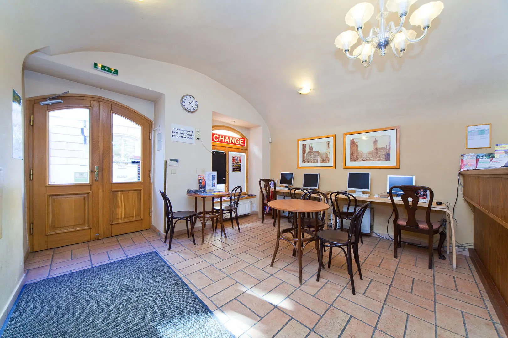 Hostel Little Quarter