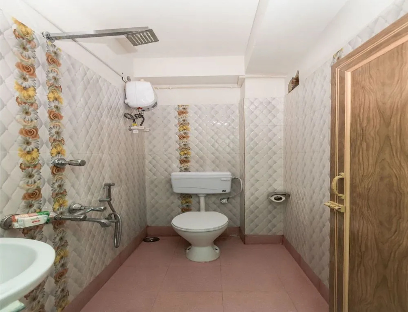 OYO Flagship 10471 Hotel Samrat Palace