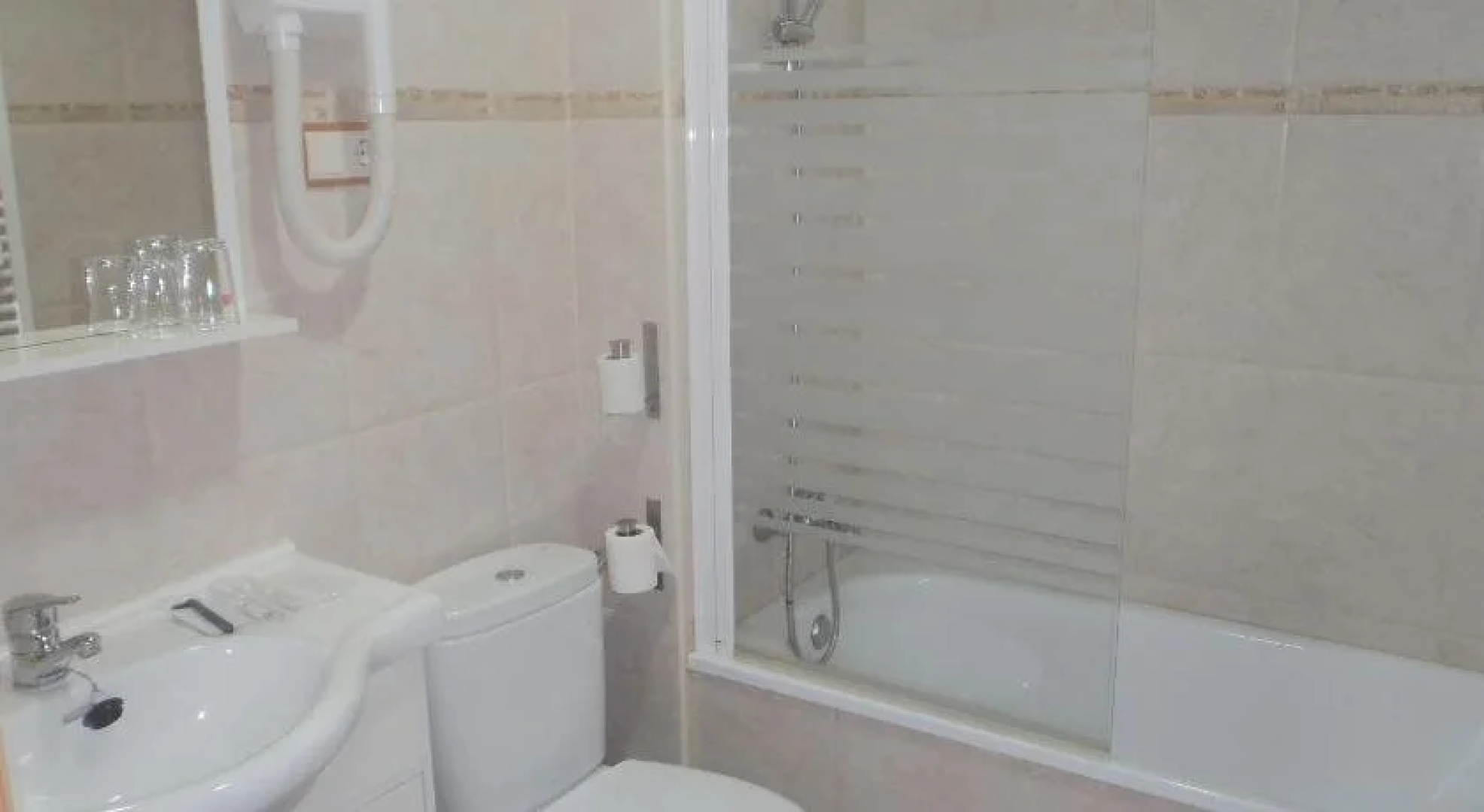 Hostal Fronton