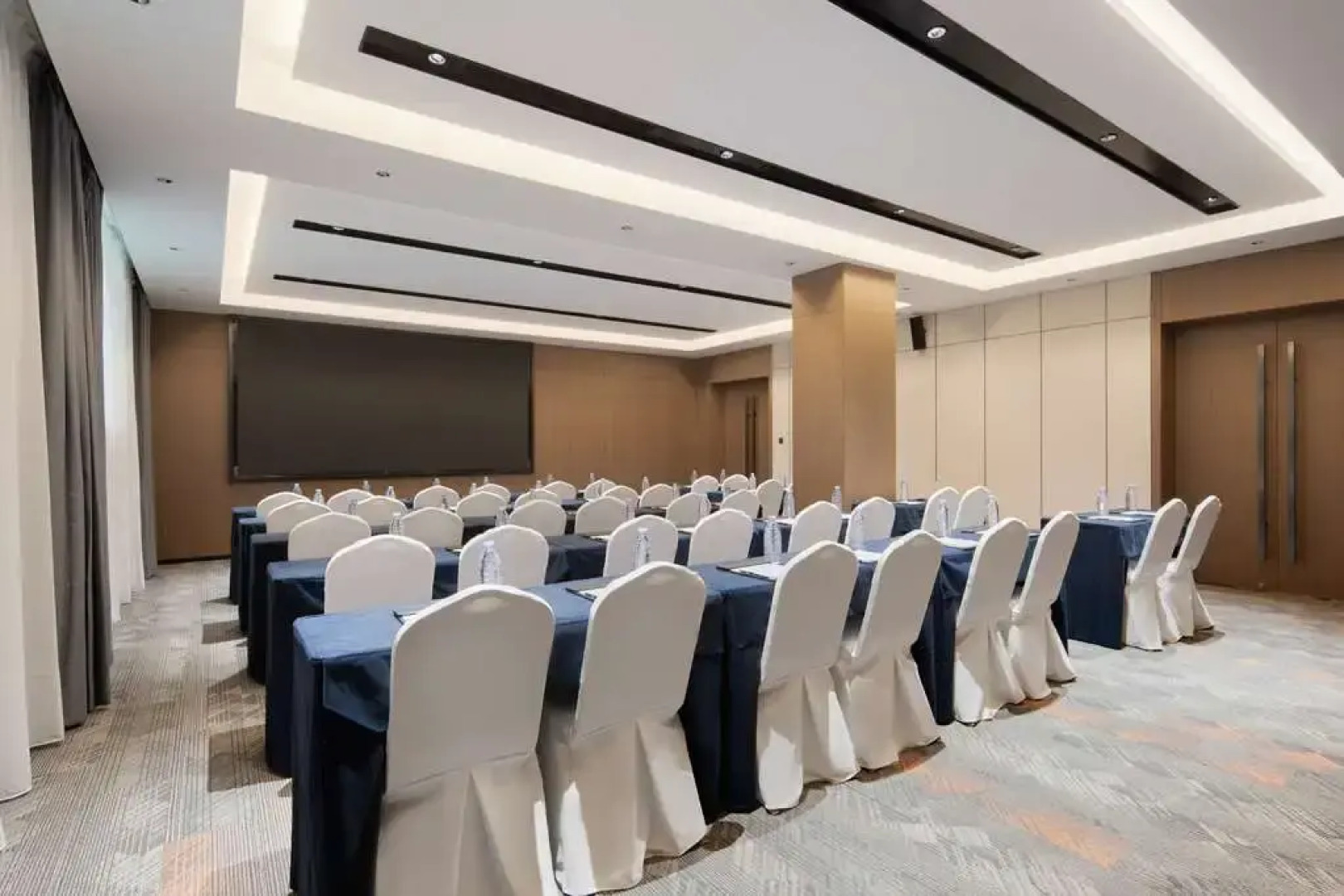 Hampton by Hilton Zhangjiajie National Forest Park