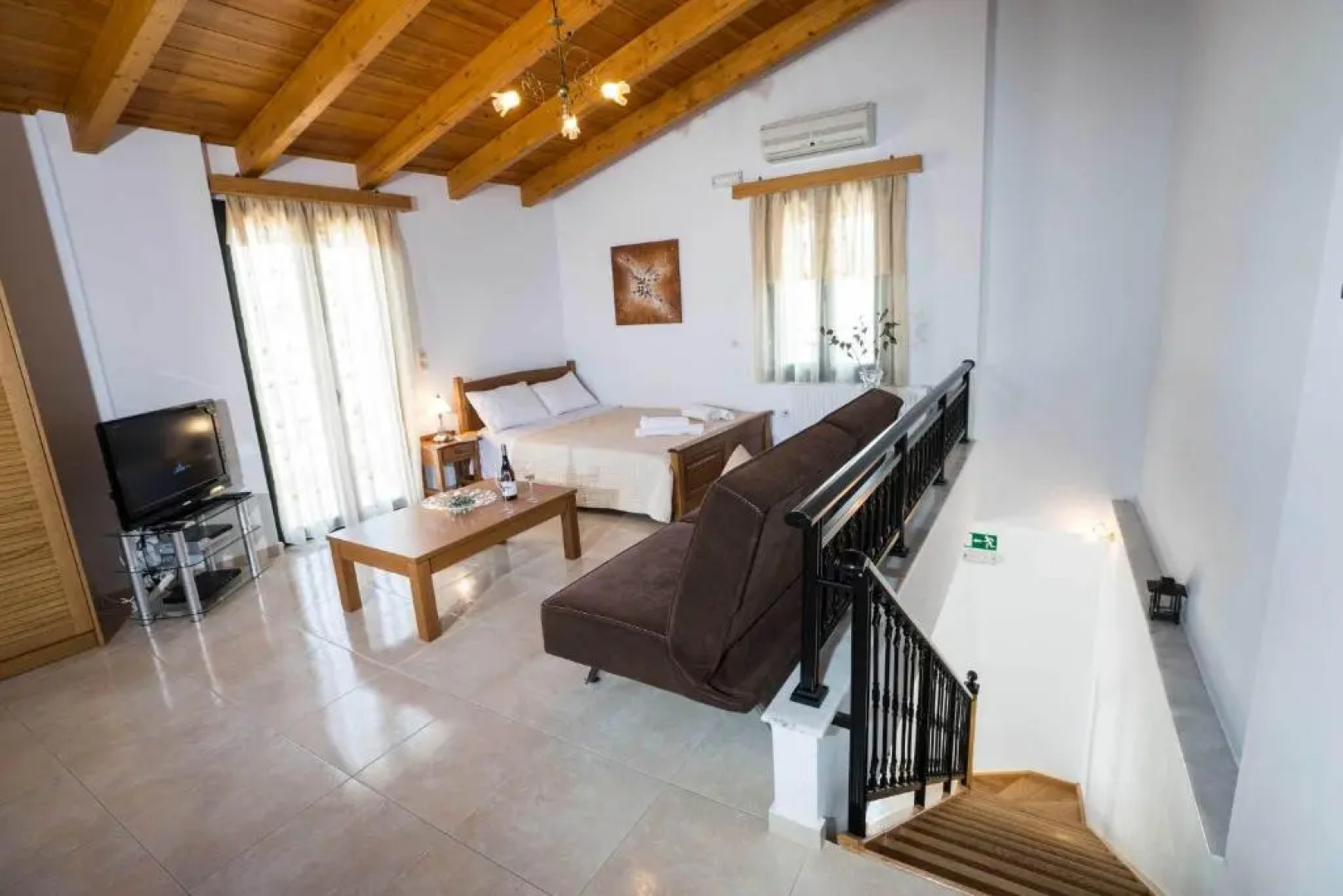 Thalami Apartment