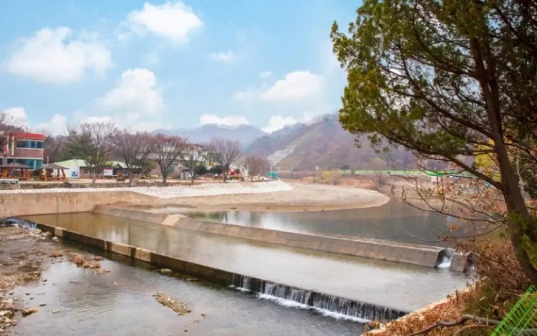 Yeoncheon Valley Bed & Breakfast Pension