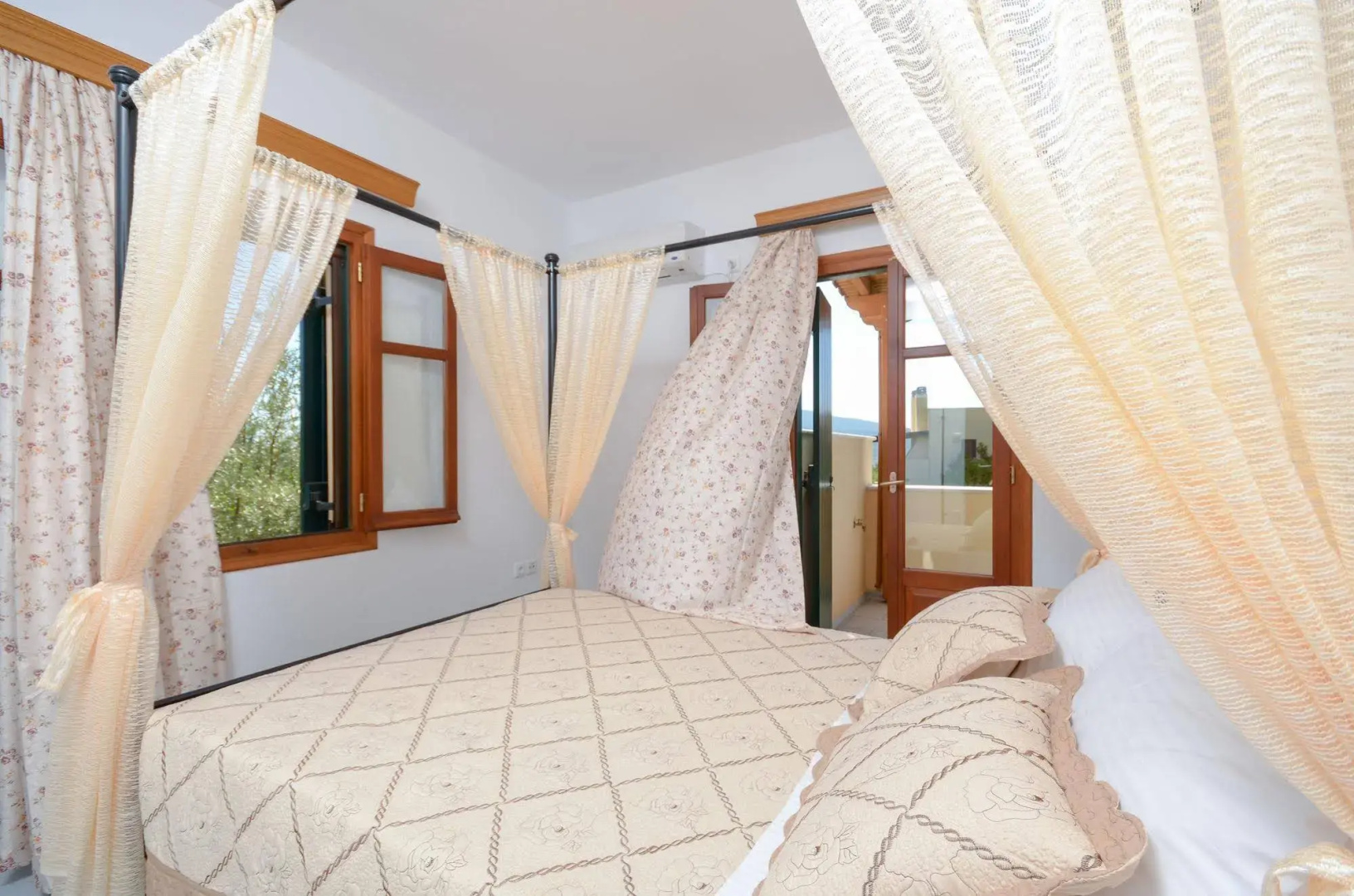 Naxos Cottage