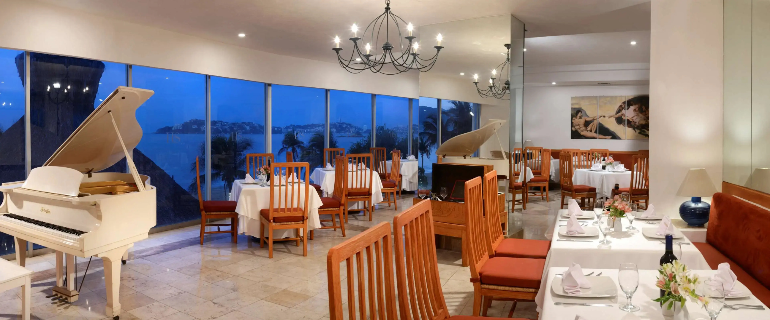 HS HOTSSON Hotel Acapulco