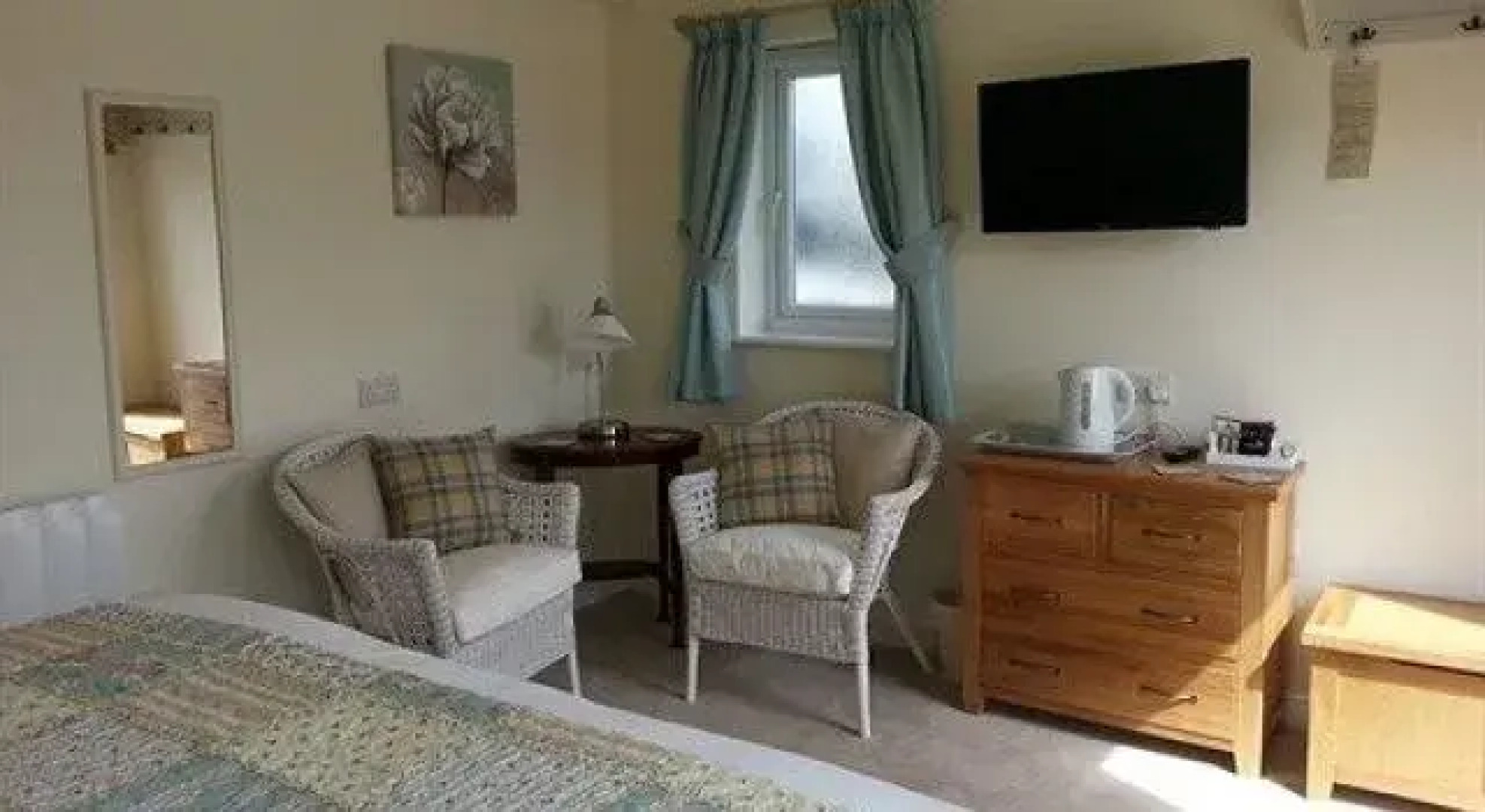 Yeoman's Acre Bed & Breakfast