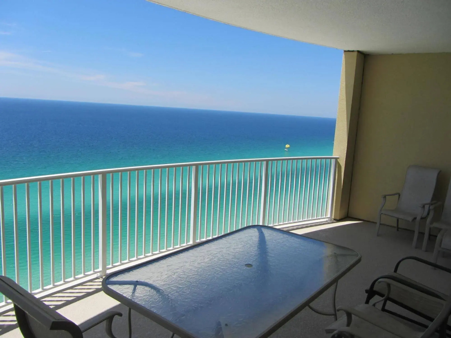 Emerald Isle Beach Resort by Panhandle Getaways