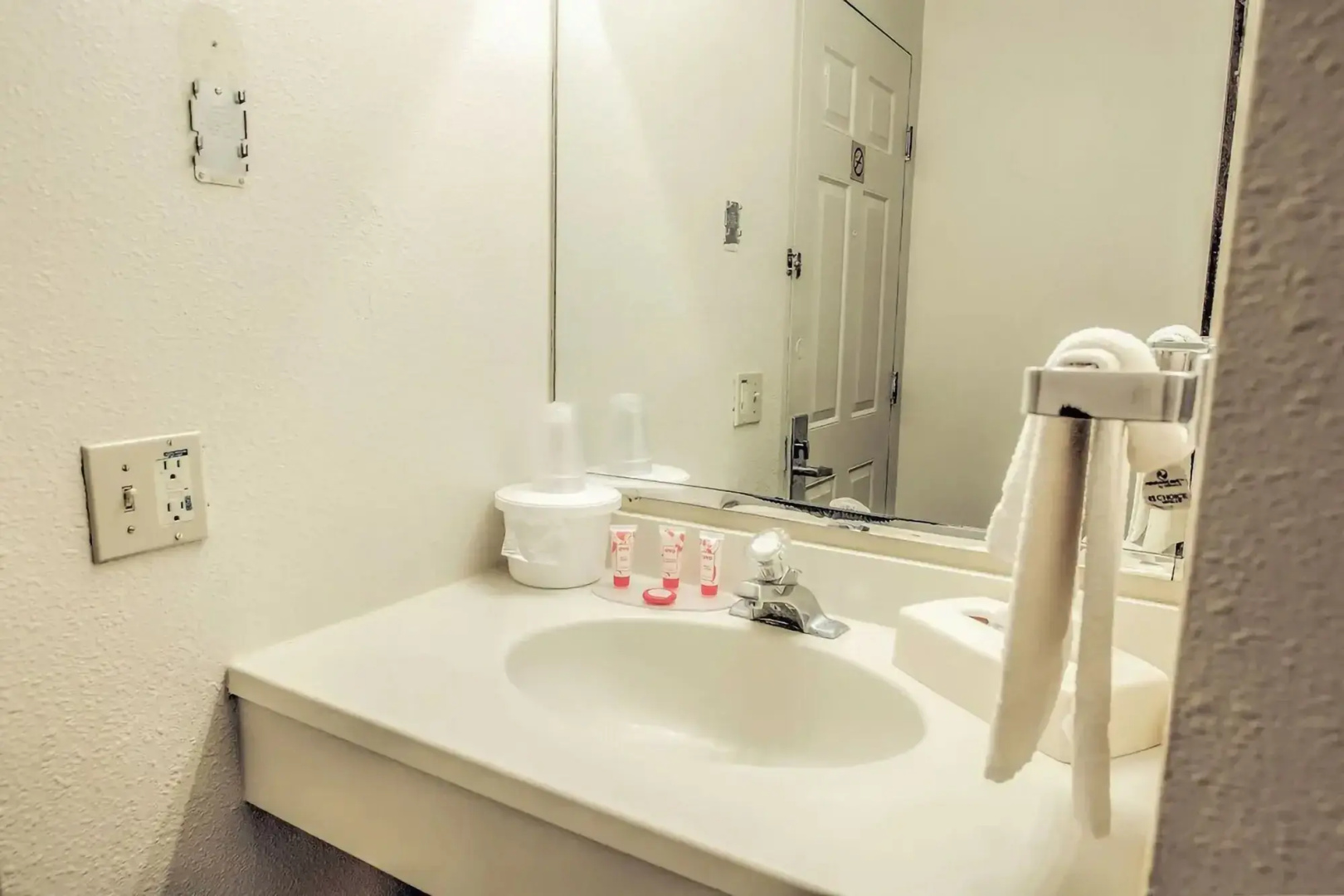 Norwood Inn and Suites Worthington